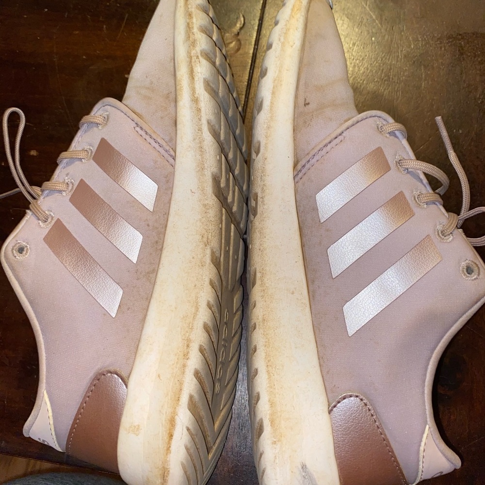 Adidas purple cloudfoam shoes